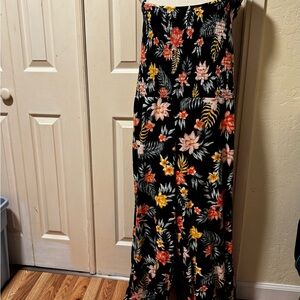 NWT Floral Spaghetti Strap Romper/Jumpsuit